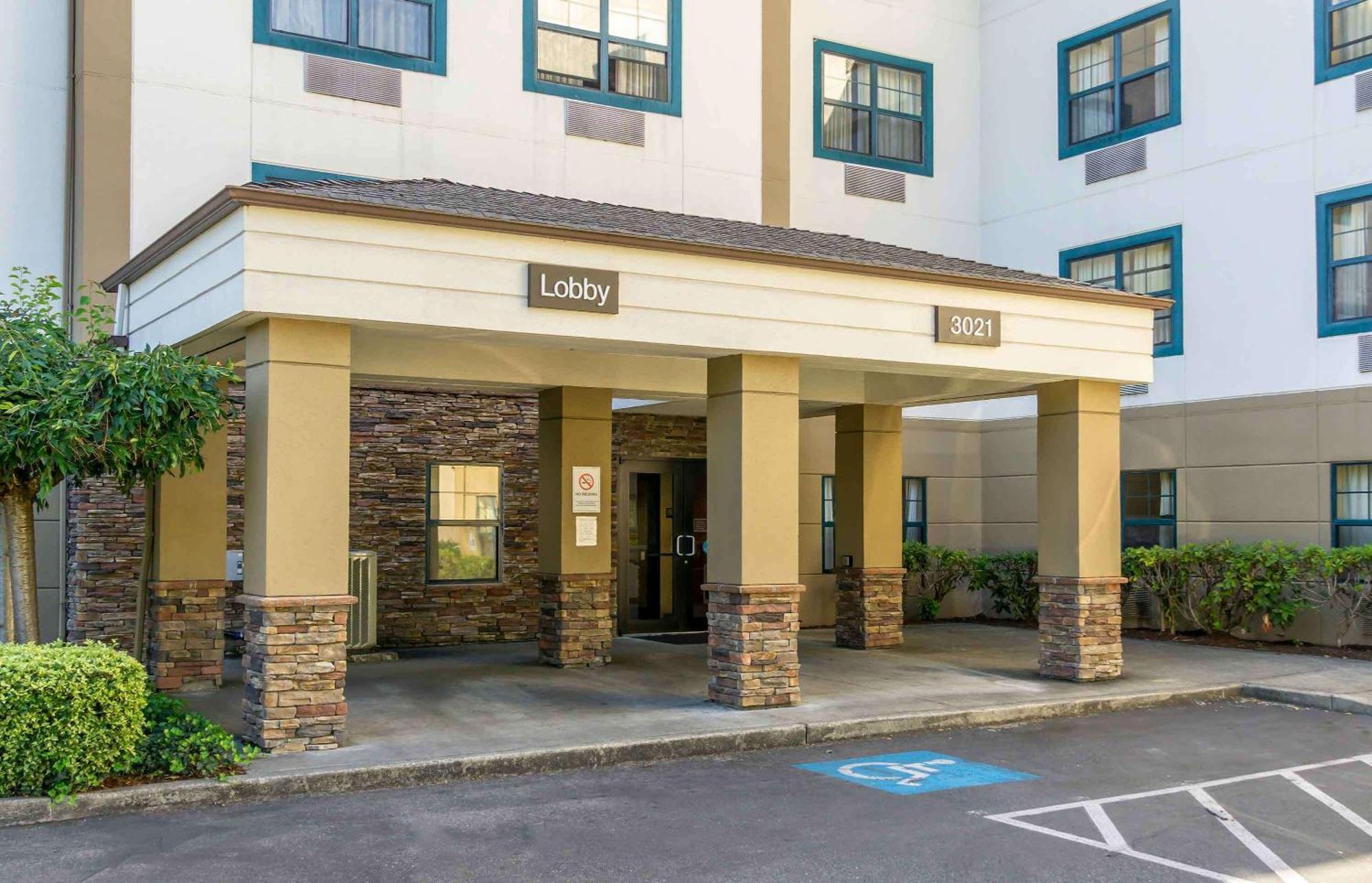 Extended Stay America Suites - Seattle - Линуд Екстериор снимка